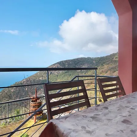 Casa Mare Montaretto 2 شقة