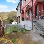 Casa Mare Montaretto 2 *